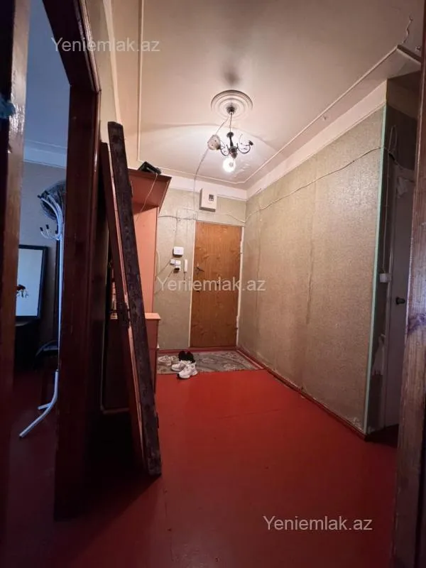 Satılır 3 otaqlı köhnə tikili 90 m²