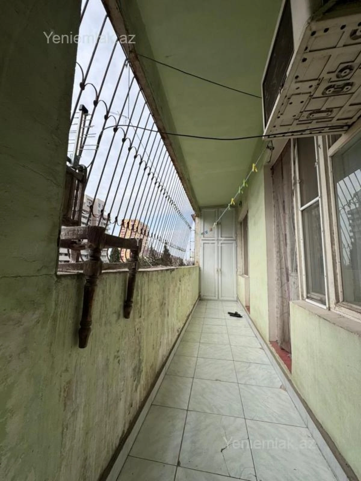 Satılır 3 otaqlı köhnə tikili 90 m²