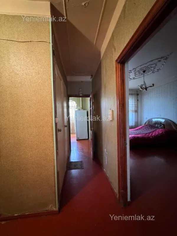 Satılır 3 otaqlı köhnə tikili 90 m²