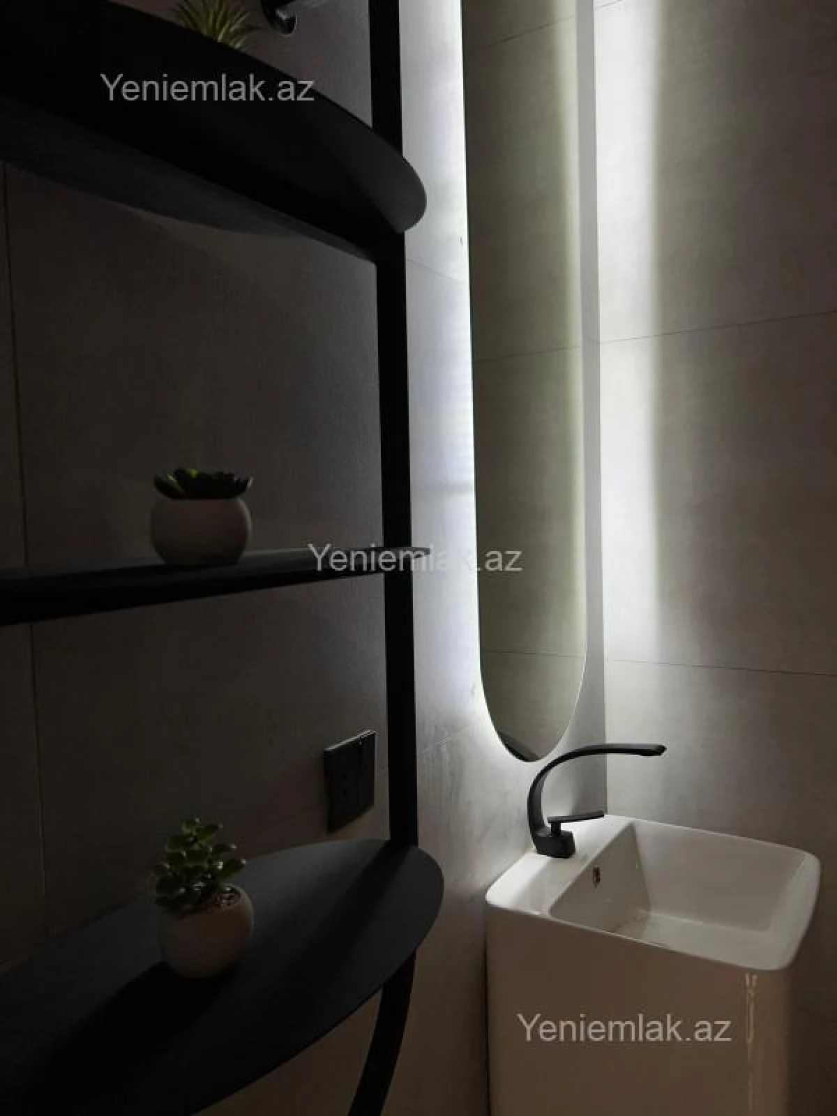 Satılır 3 otaqlı yeni tikili 150 m²