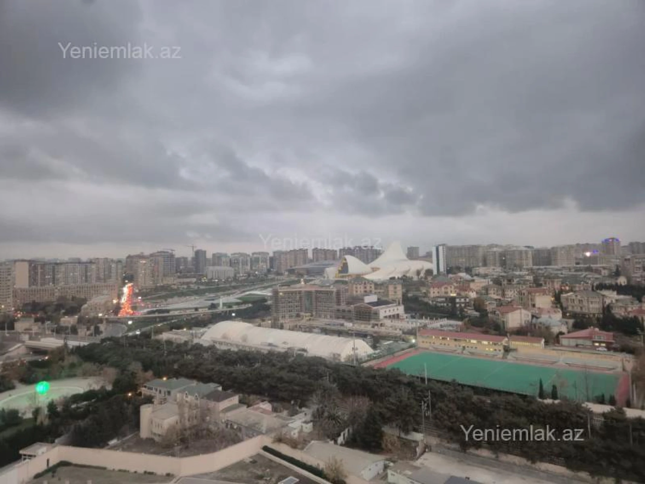 Satılır 3 otaqlı yeni tikili 100 m²