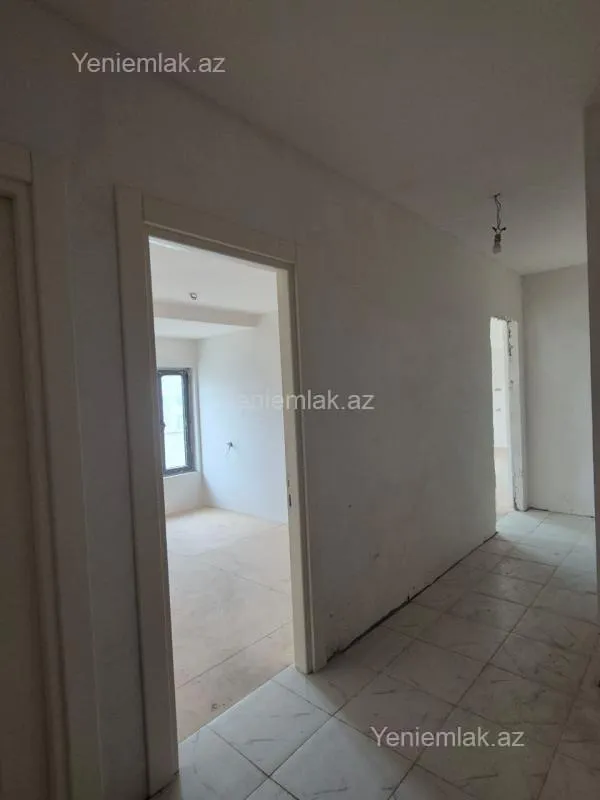 Satılır 3 otaqlı yeni tikili 100 m²