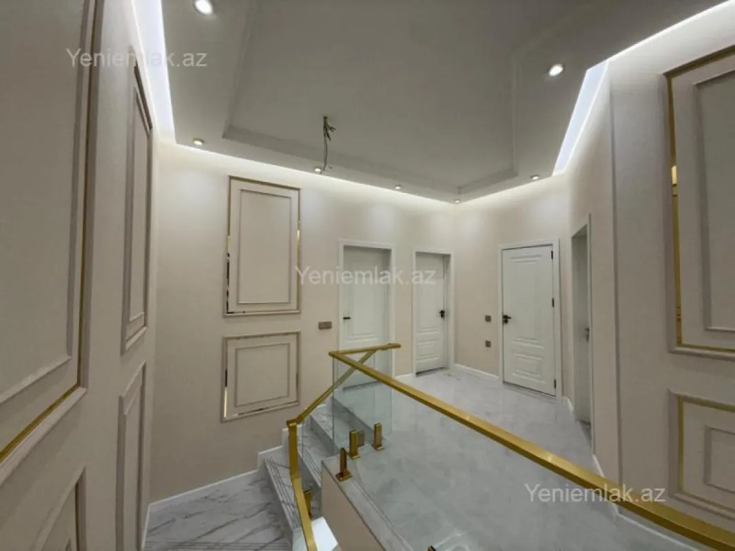 Satılır 4 otaqlı həyət evi 175 m²