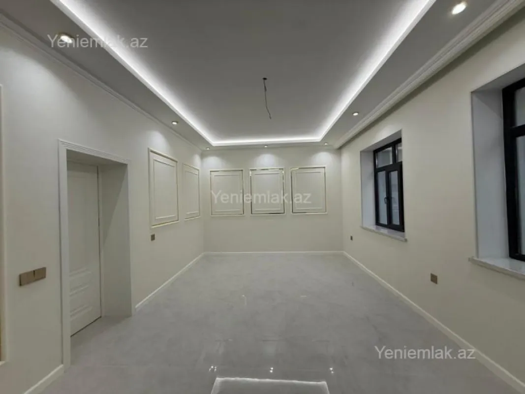 Satılır 4 otaqlı həyət evi 175 m²