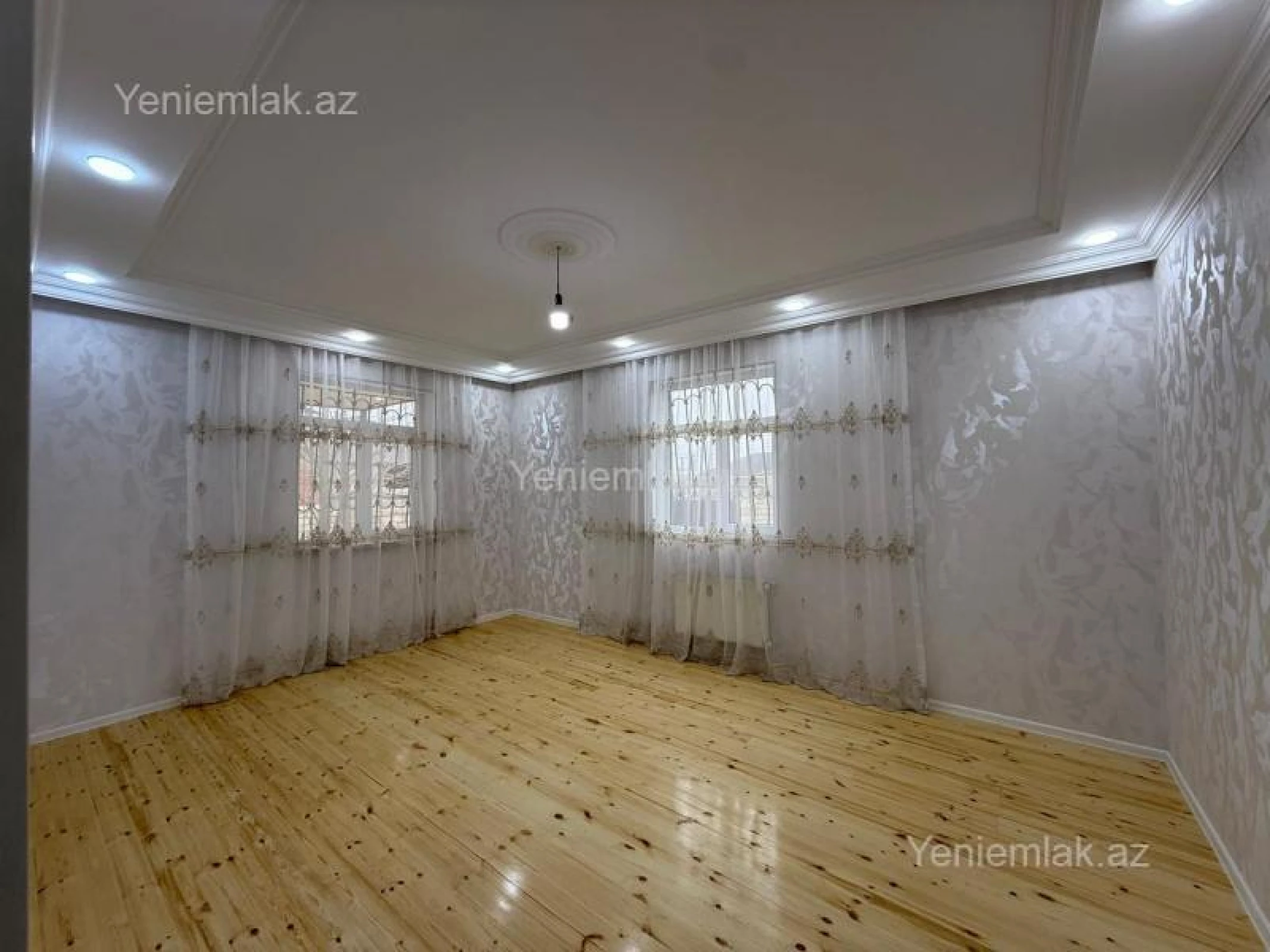 Satılır 3 otaqlı həyət evi 100 m²