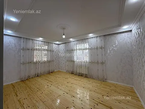 Satılır 3 otaqlı həyət evi 100 m²
