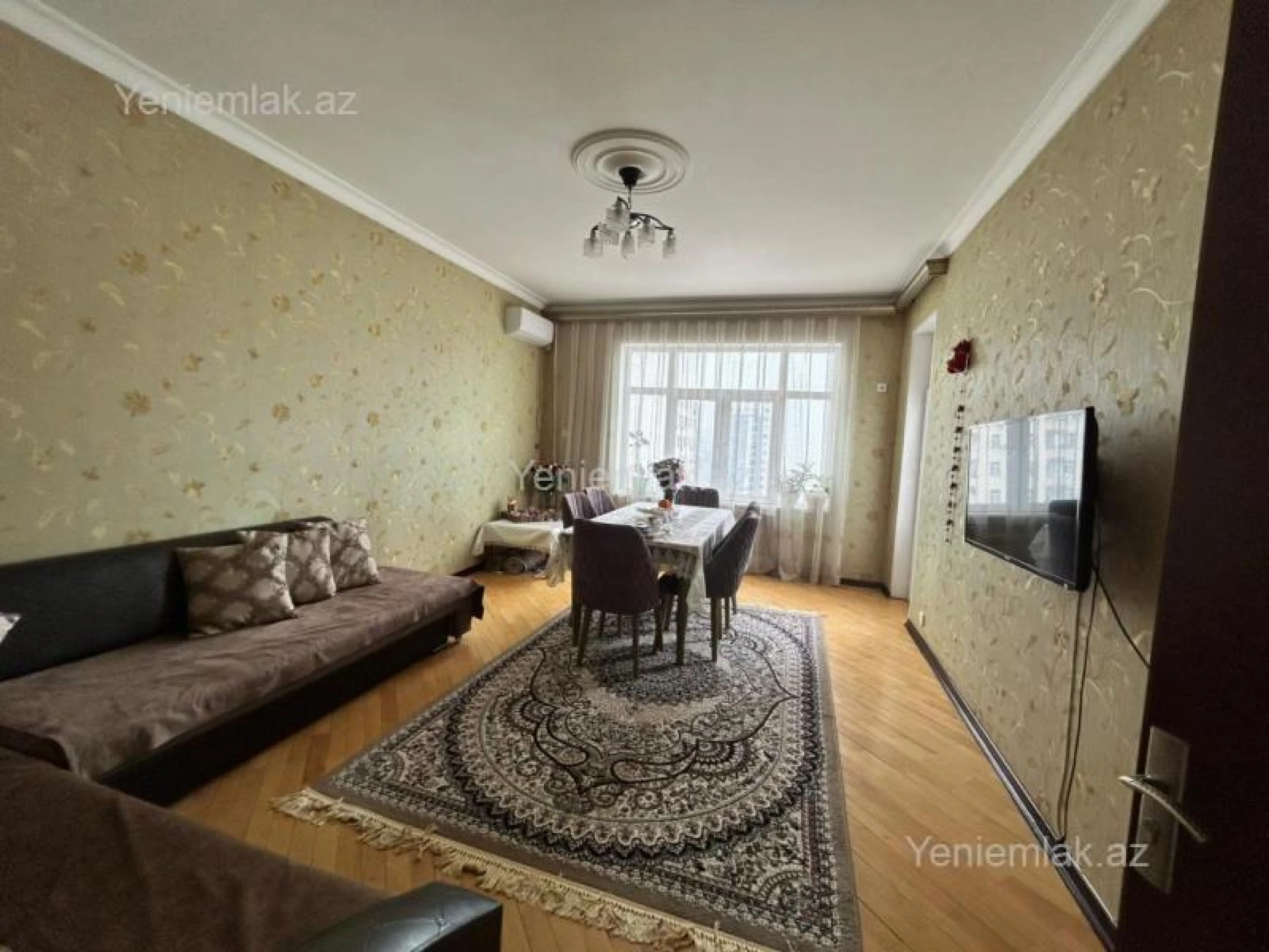 Satılır 2 otaqlı yeni tikili 82 m²