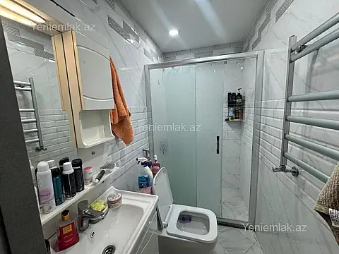 Satılır 2 otaqlı yeni tikili 51 m²