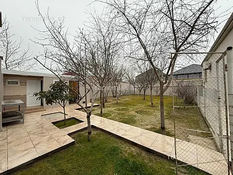 Satılır 5 otaqlı həyət evi 170 m²