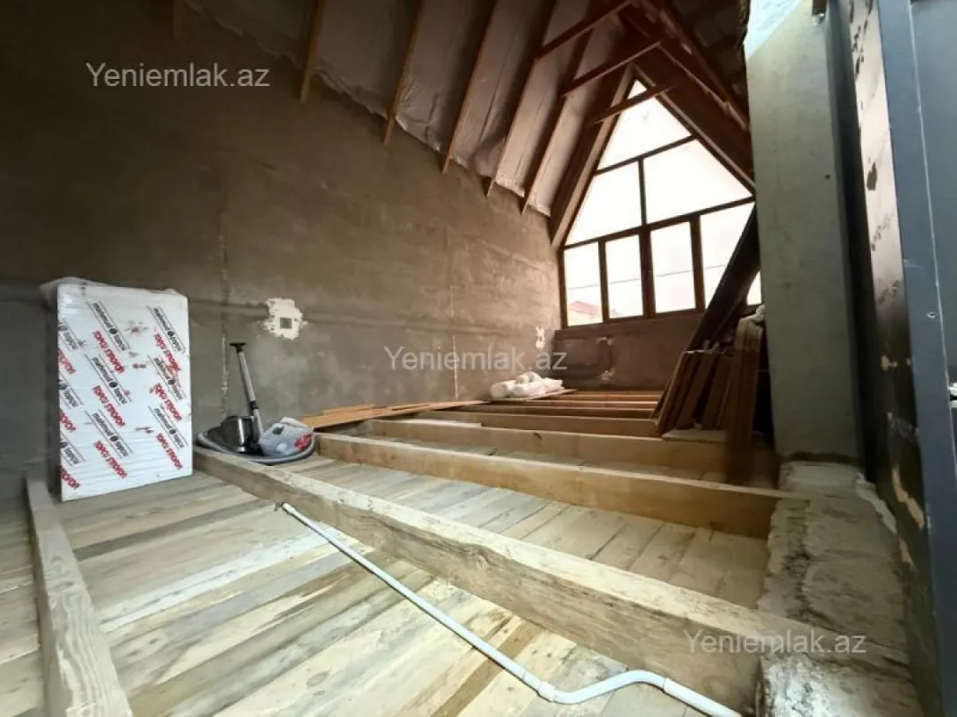 Satılır 5 otaqlı həyət evi 170 m²