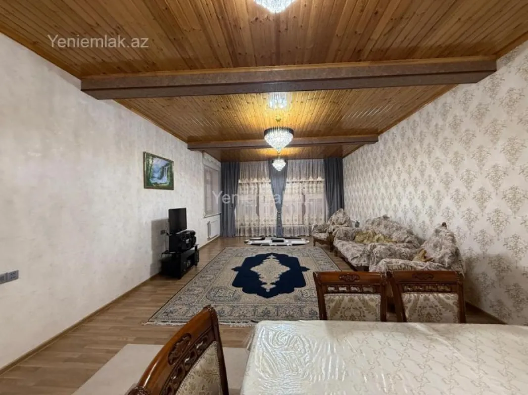 Satılır 5 otaqlı həyət evi 170 m²
