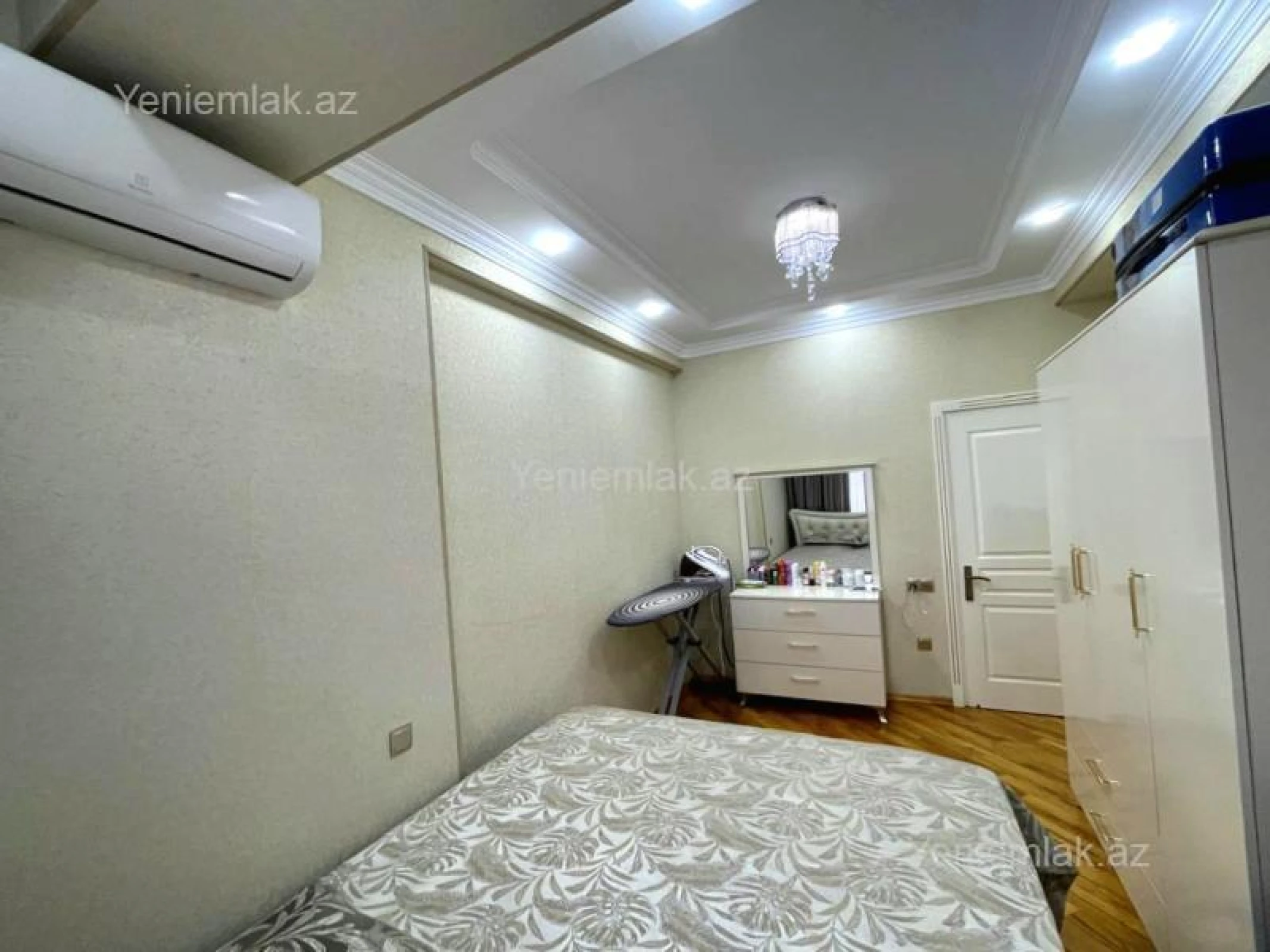 Satılır 2 otaqlı yeni tikili 84 m²