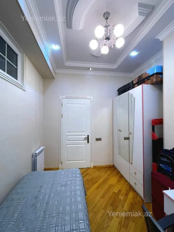 Satılır 2 otaqlı yeni tikili 84 m²