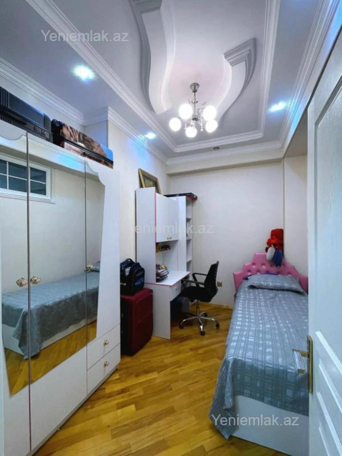 Satılır 2 otaqlı yeni tikili 84 m²