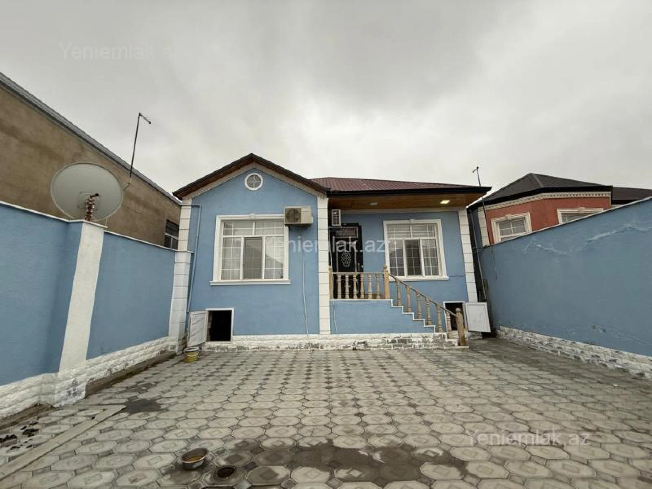 Satılır 4 otaqlı həyət evi 120 m²