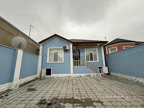 Satılır 4 otaqlı həyət evi 120 m²