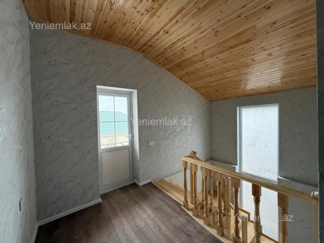 Satılır 5 otaqlı həyət evi 170 m²