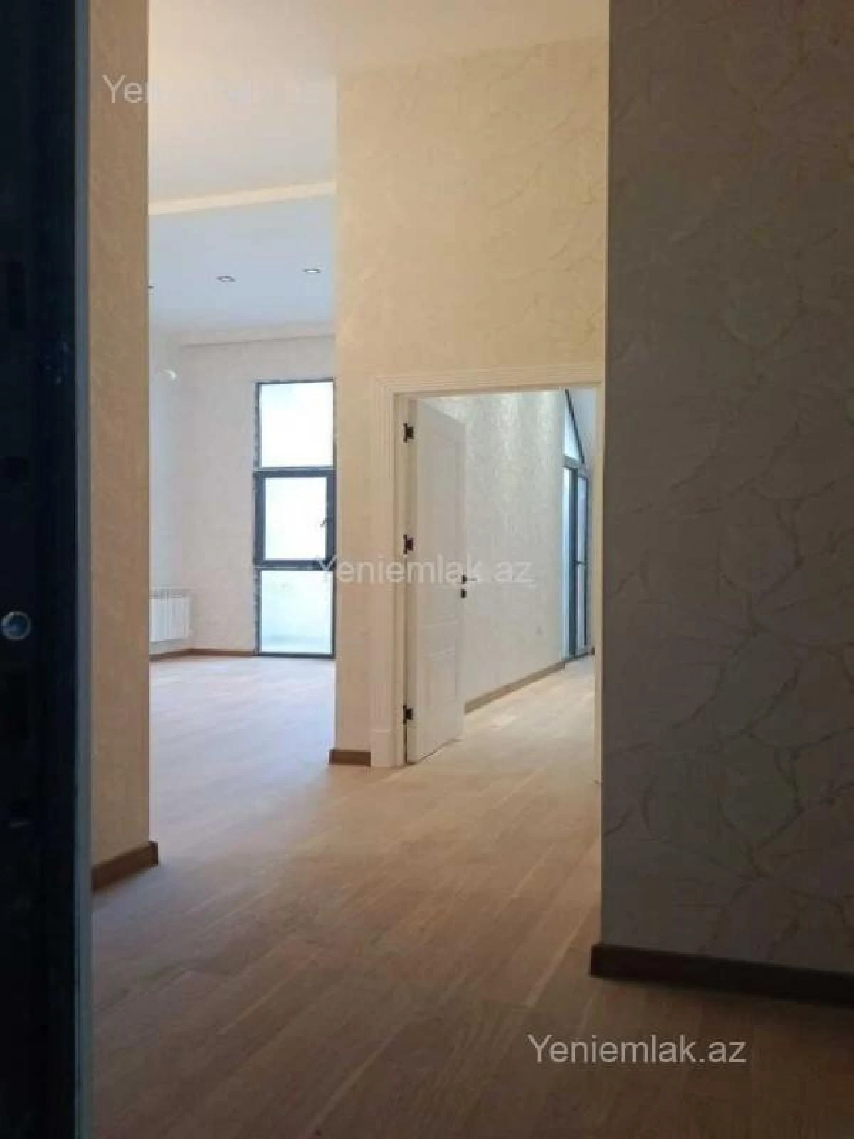 Satılır 2 otaqlı köhnə tikili 53 m²