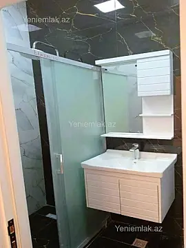 Satılır 2 otaqlı köhnə tikili 53 m²