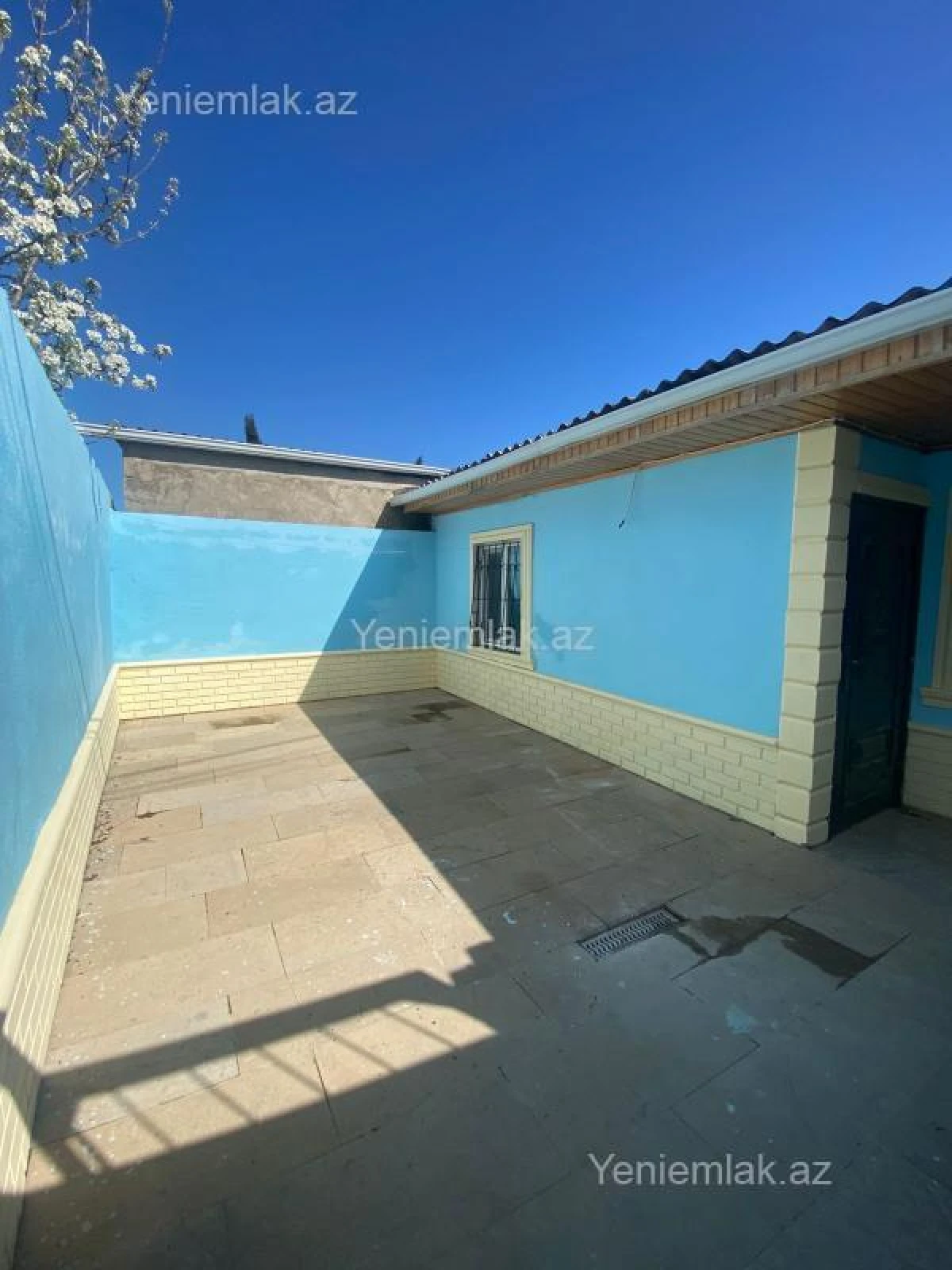 Satılır 2 otaqlı həyət evi 65 m²