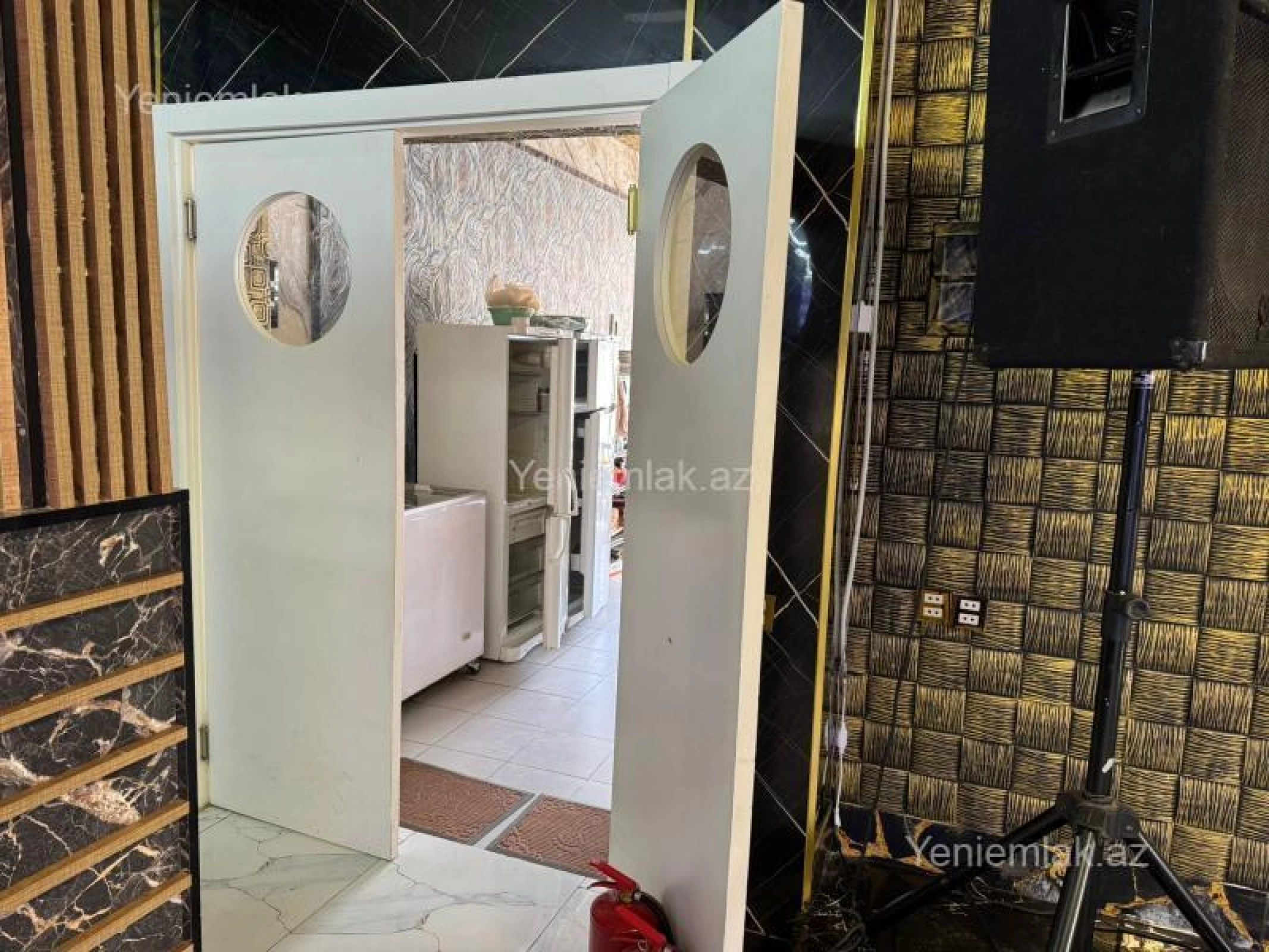 Satılır 8 otaqlı obyekt 410 m²