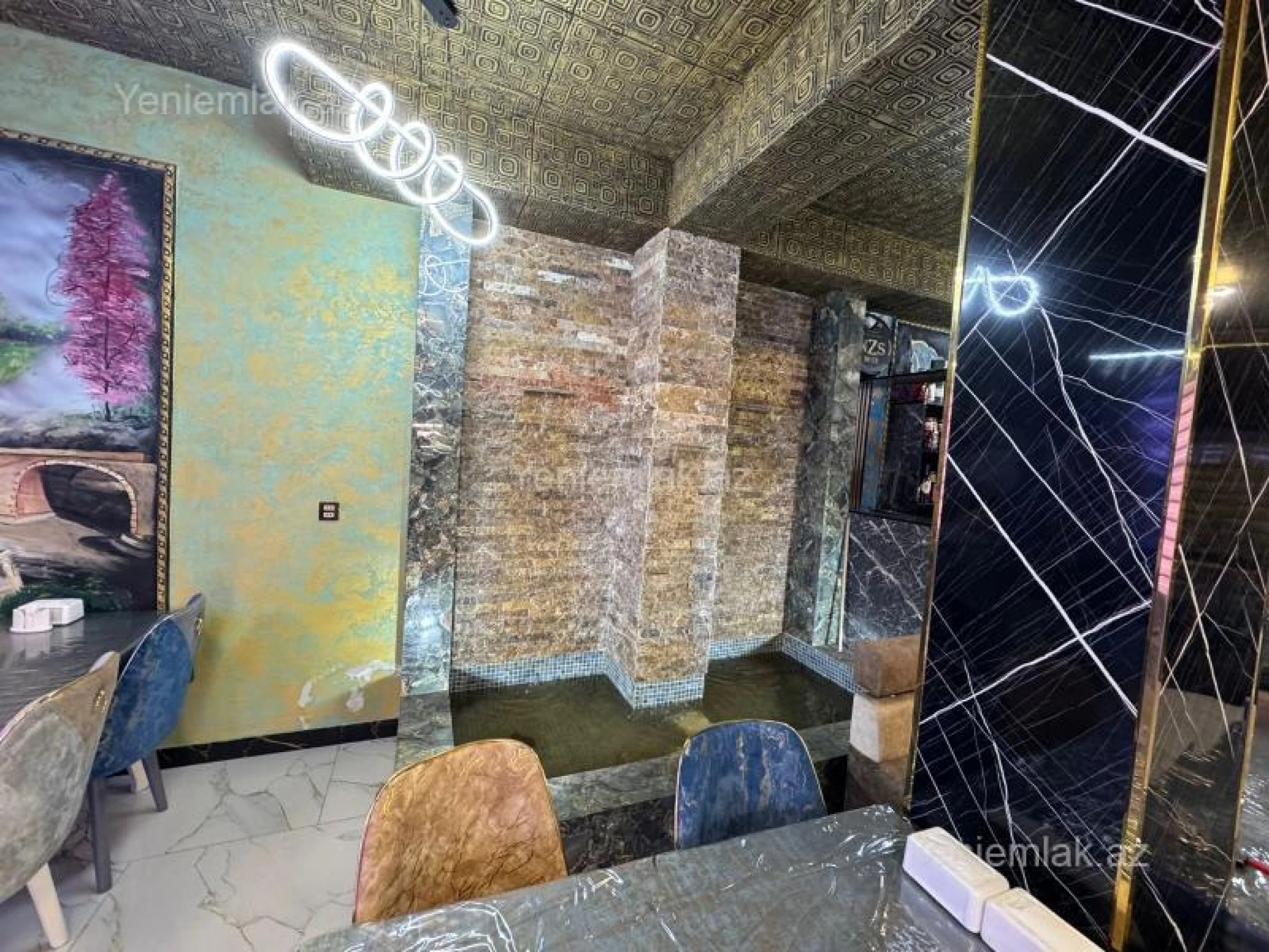 Satılır 8 otaqlı obyekt 410 m²