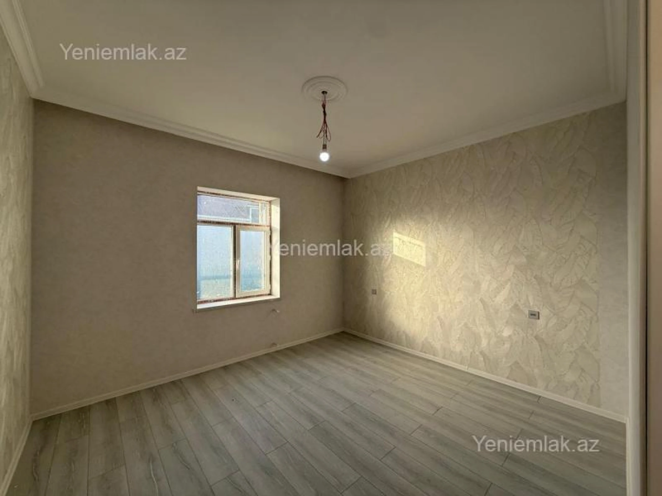 Satılır 3 otaqlı həyət evi 100 m²