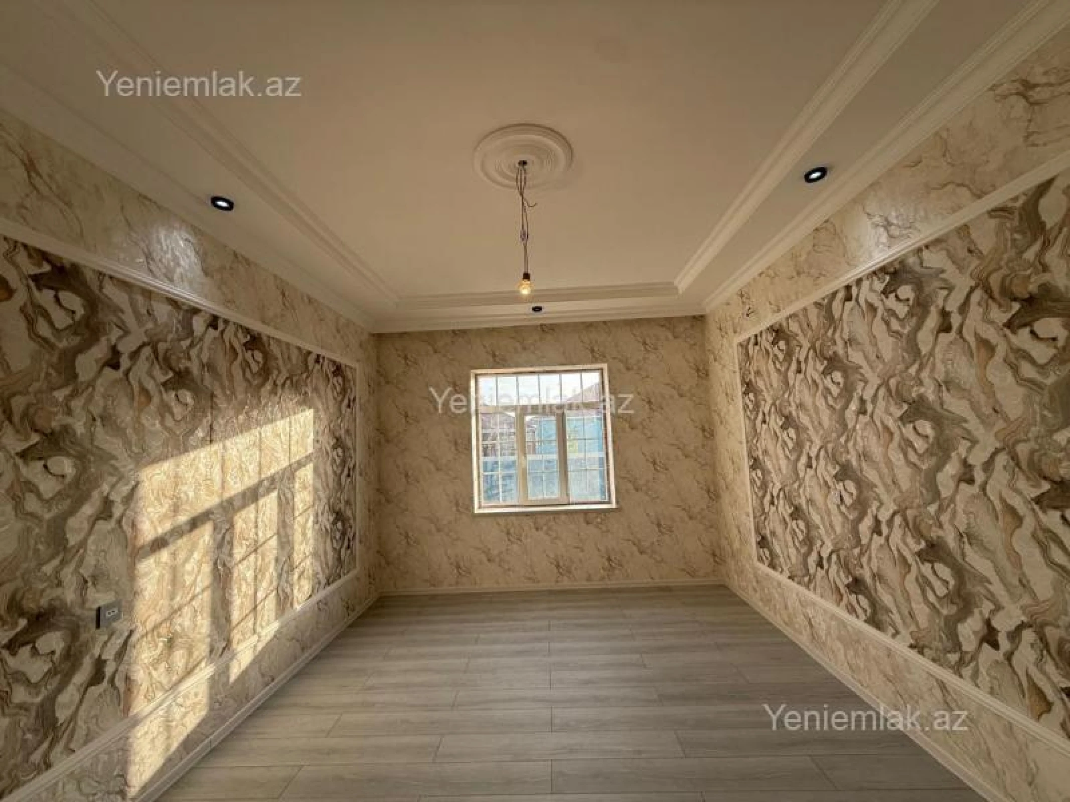 Satılır 3 otaqlı həyət evi 100 m²