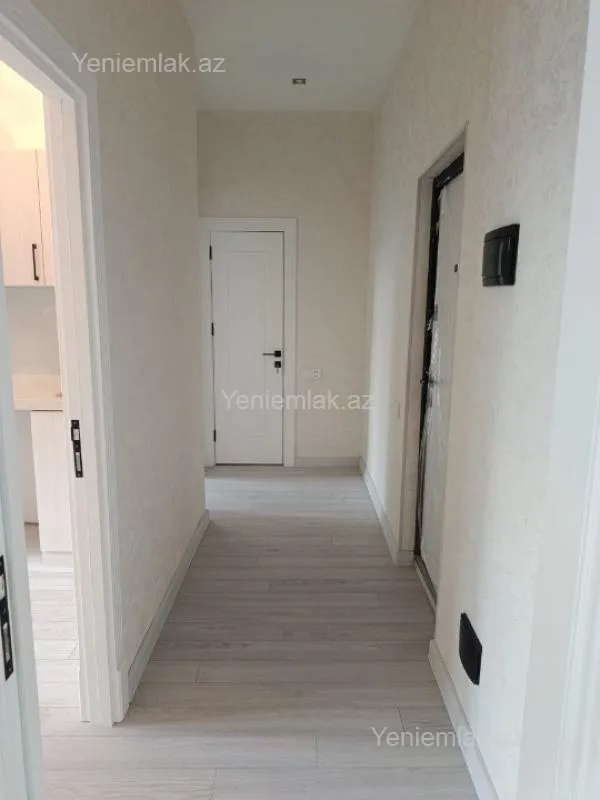 Satılır 2 otaqlı köhnə tikili 56 m²