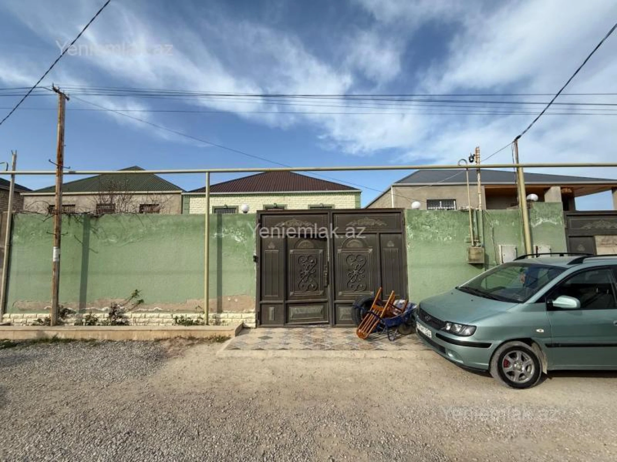 Satılır 3 otaqlı həyət evi 100 m²