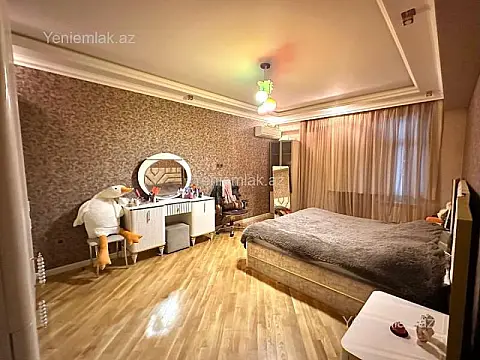 Satılır 3 otaqlı yeni tikili 140 m²