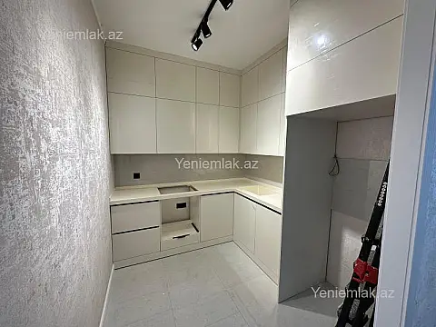 Satılır 2 otaqlı yeni tikili 65 m²