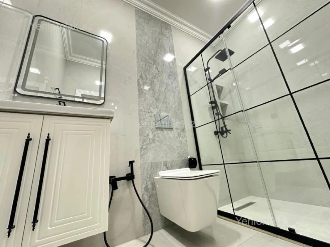 Satılır 2 otaqlı yeni tikili 65 m²