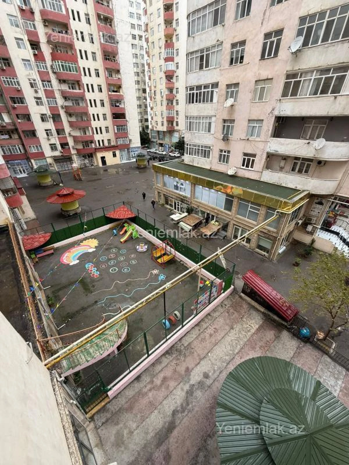 Satılır 3 otaqlı yeni tikili 105 m²