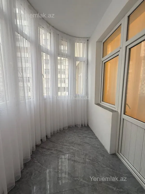 Satılır 3 otaqlı yeni tikili 105 m²