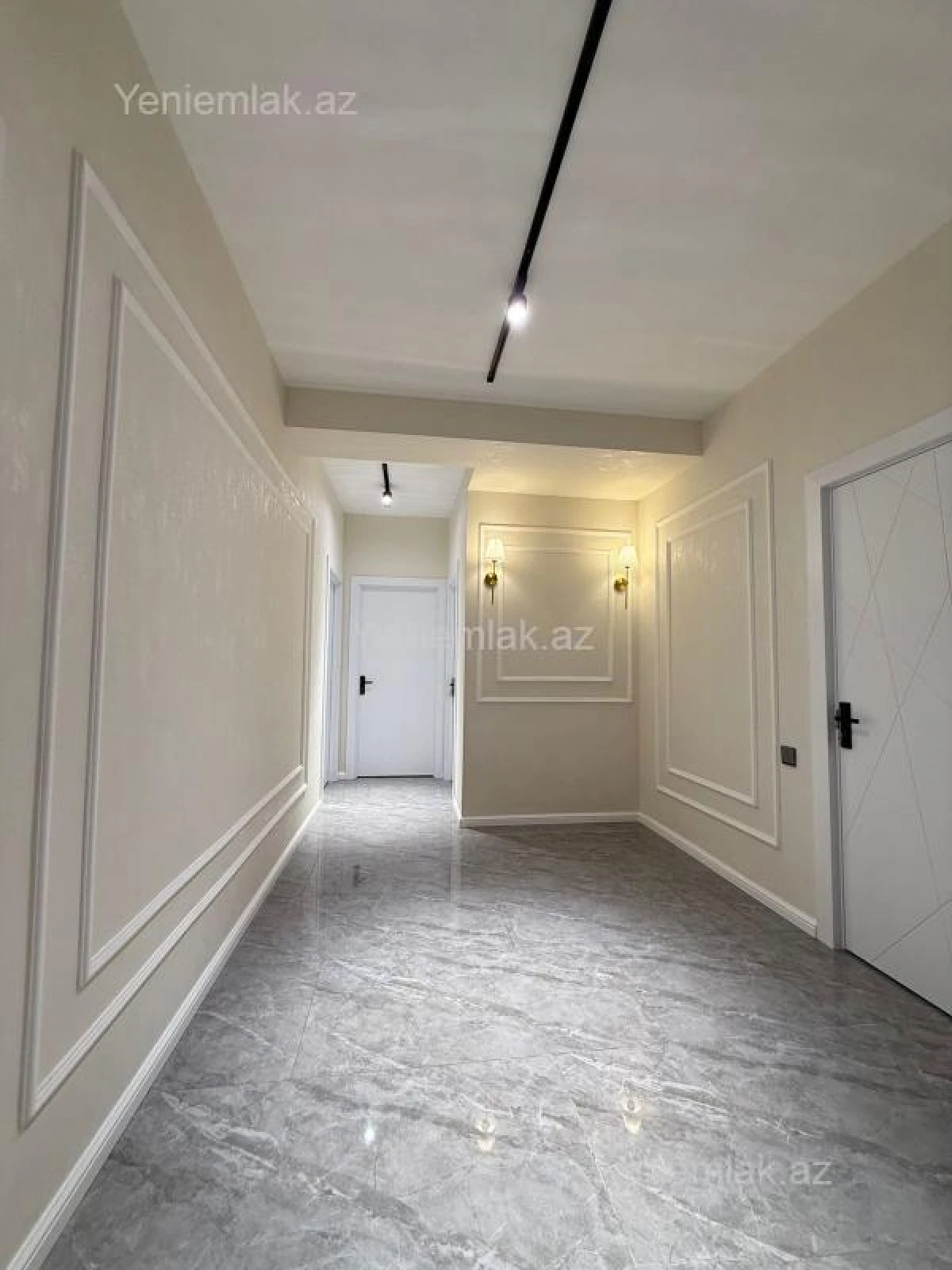 Satılır 3 otaqlı yeni tikili 105 m²