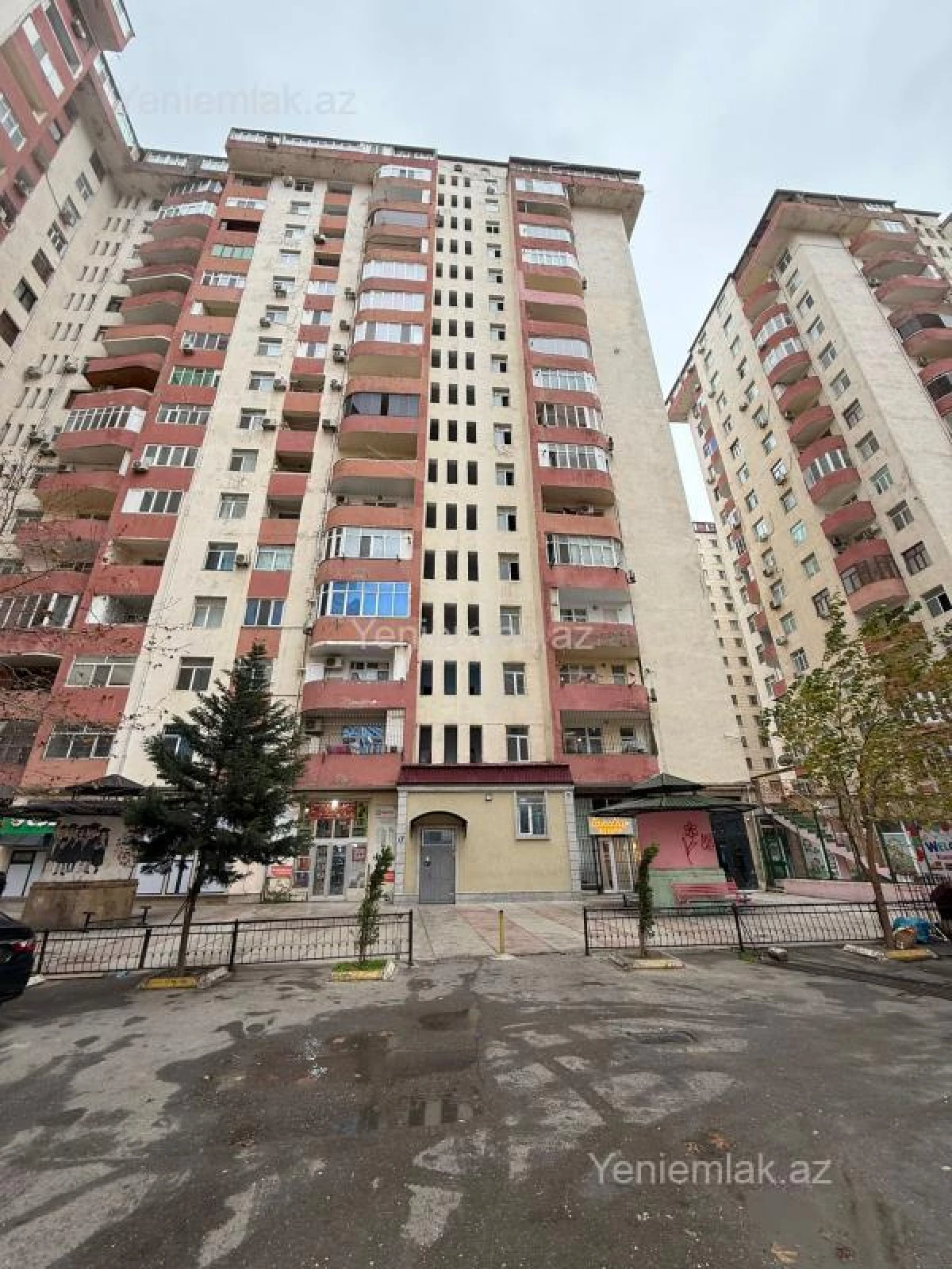 Satılır 3 otaqlı yeni tikili 105 m²