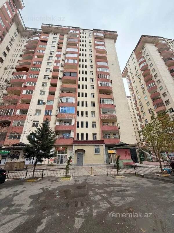 Satılır 3 otaqlı yeni tikili 105 m²