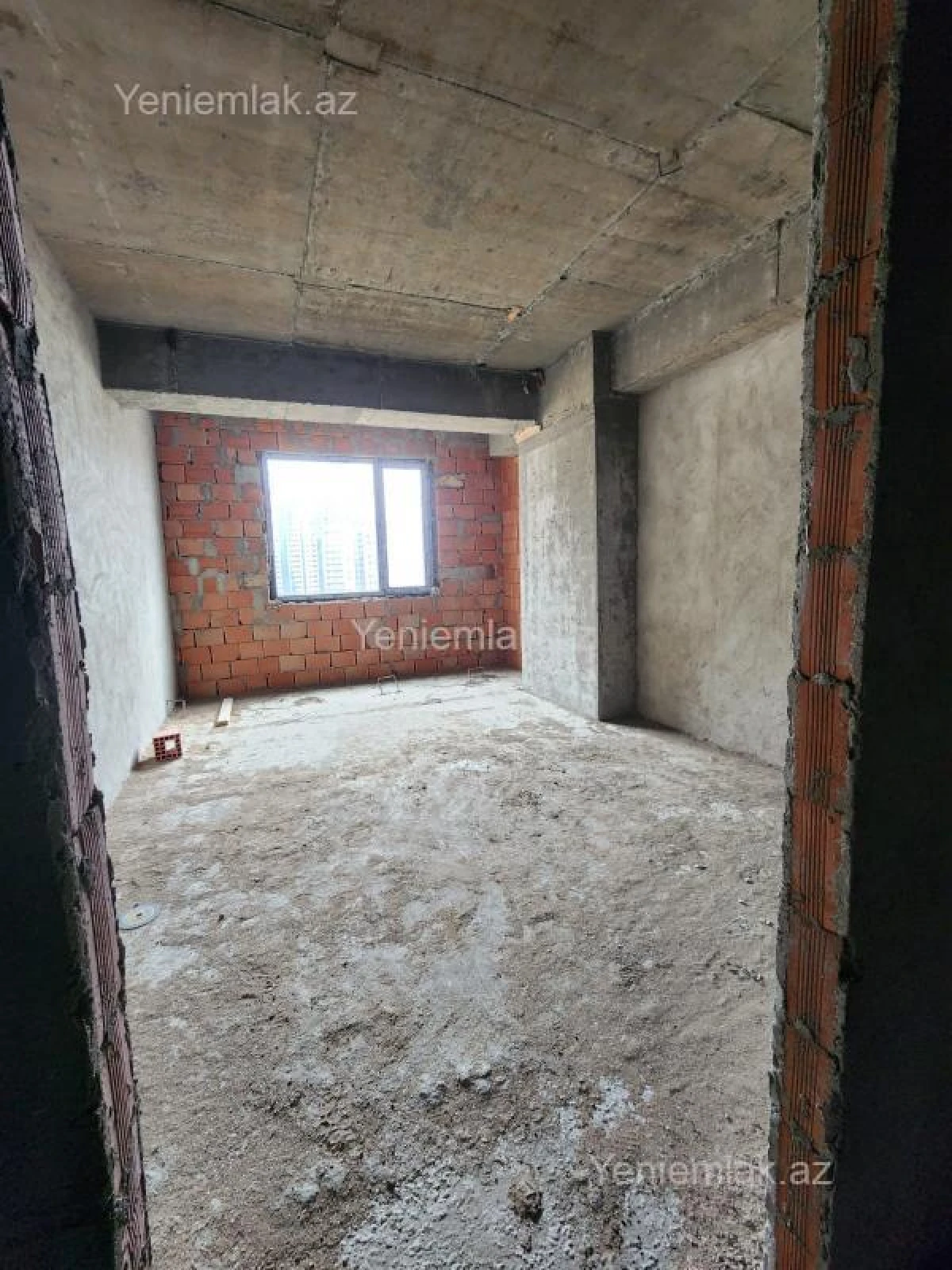 Satılır 3 otaqlı yeni tikili 202.5 m²