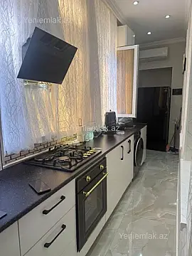 Satılır 2 otaqlı köhnə tikili 50 m²
