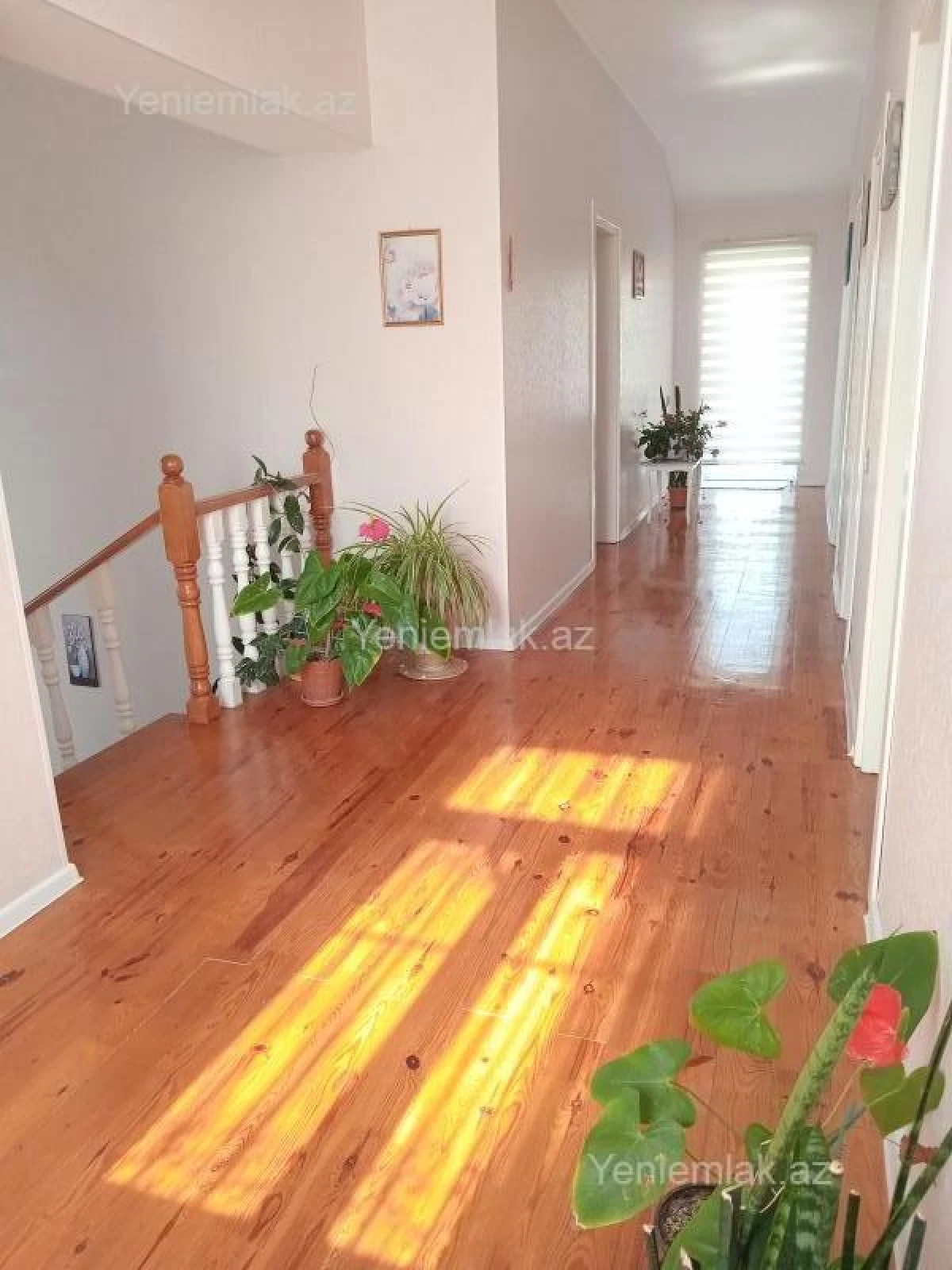 Satılır 5 otaqlı həyət evi 200 m²