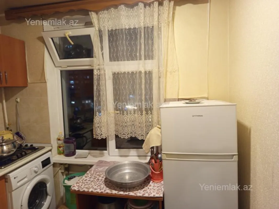 Satılır 2 otaqlı köhnə tikili 47 m²