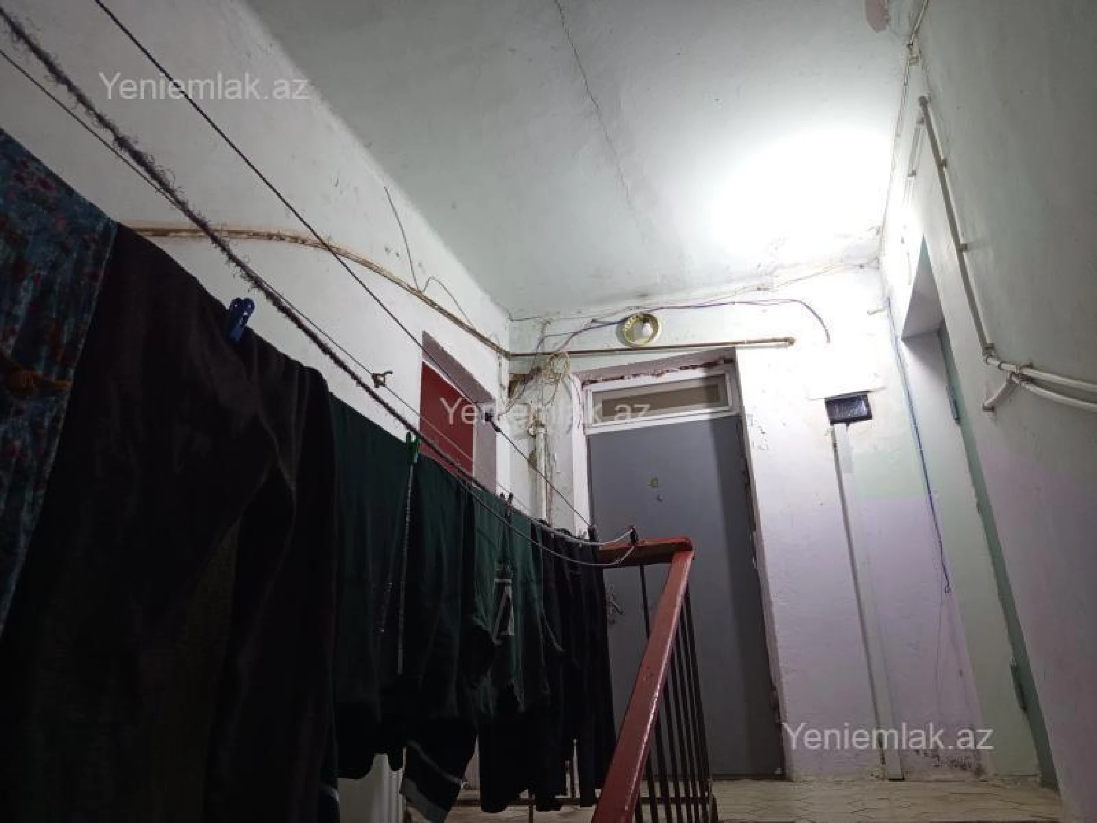 Satılır 2 otaqlı köhnə tikili 47 m²