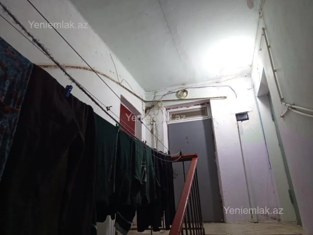 Satılır 2 otaqlı köhnə tikili 47 m²