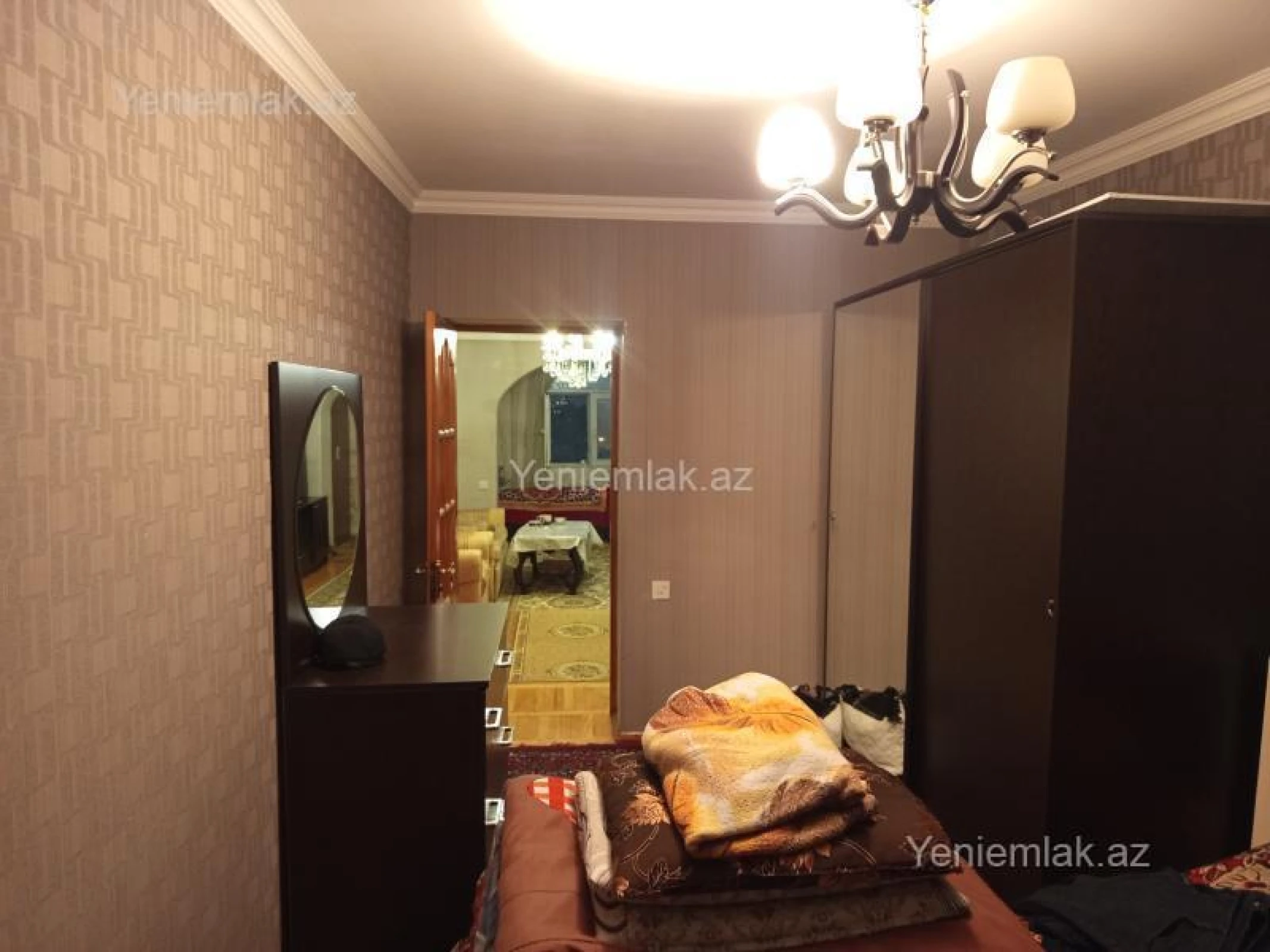 Satılır 2 otaqlı köhnə tikili 47 m²
