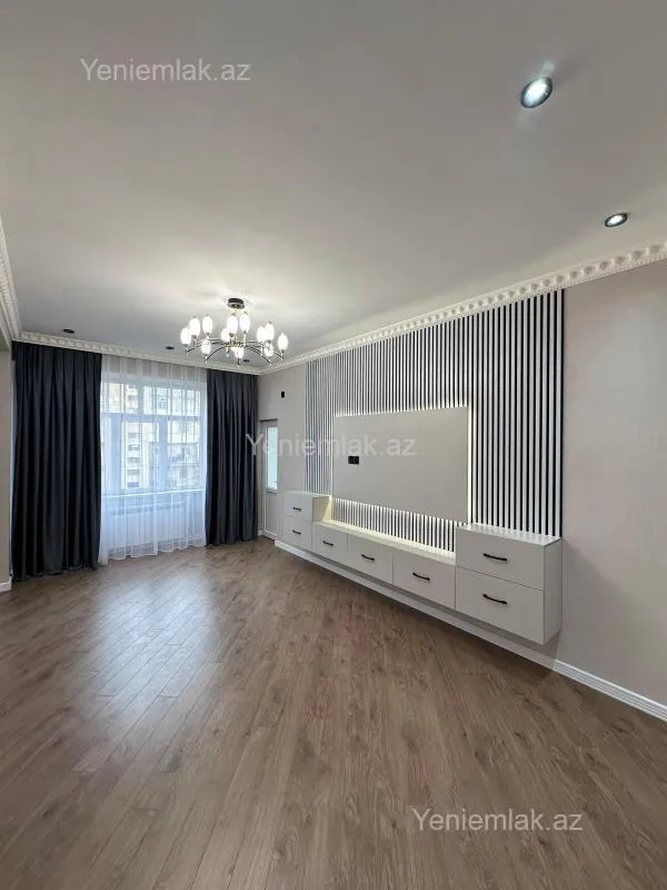 Satılır 3 otaqlı yeni tikili 84 m²