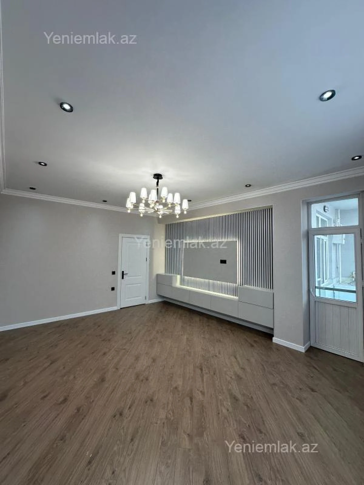 Satılır 2 otaqlı yeni tikili 94 m²