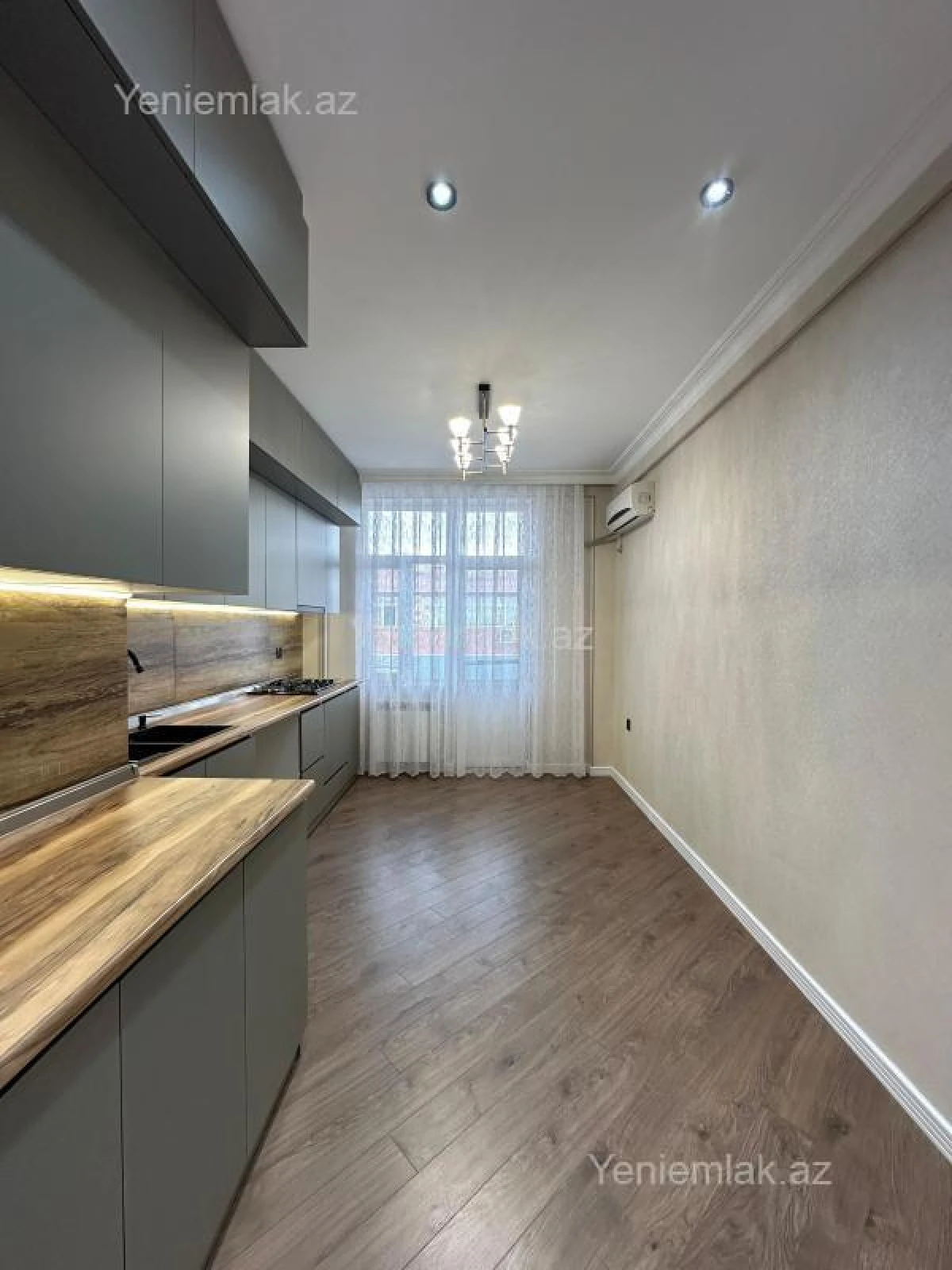 Satılır 2 otaqlı yeni tikili 94 m²