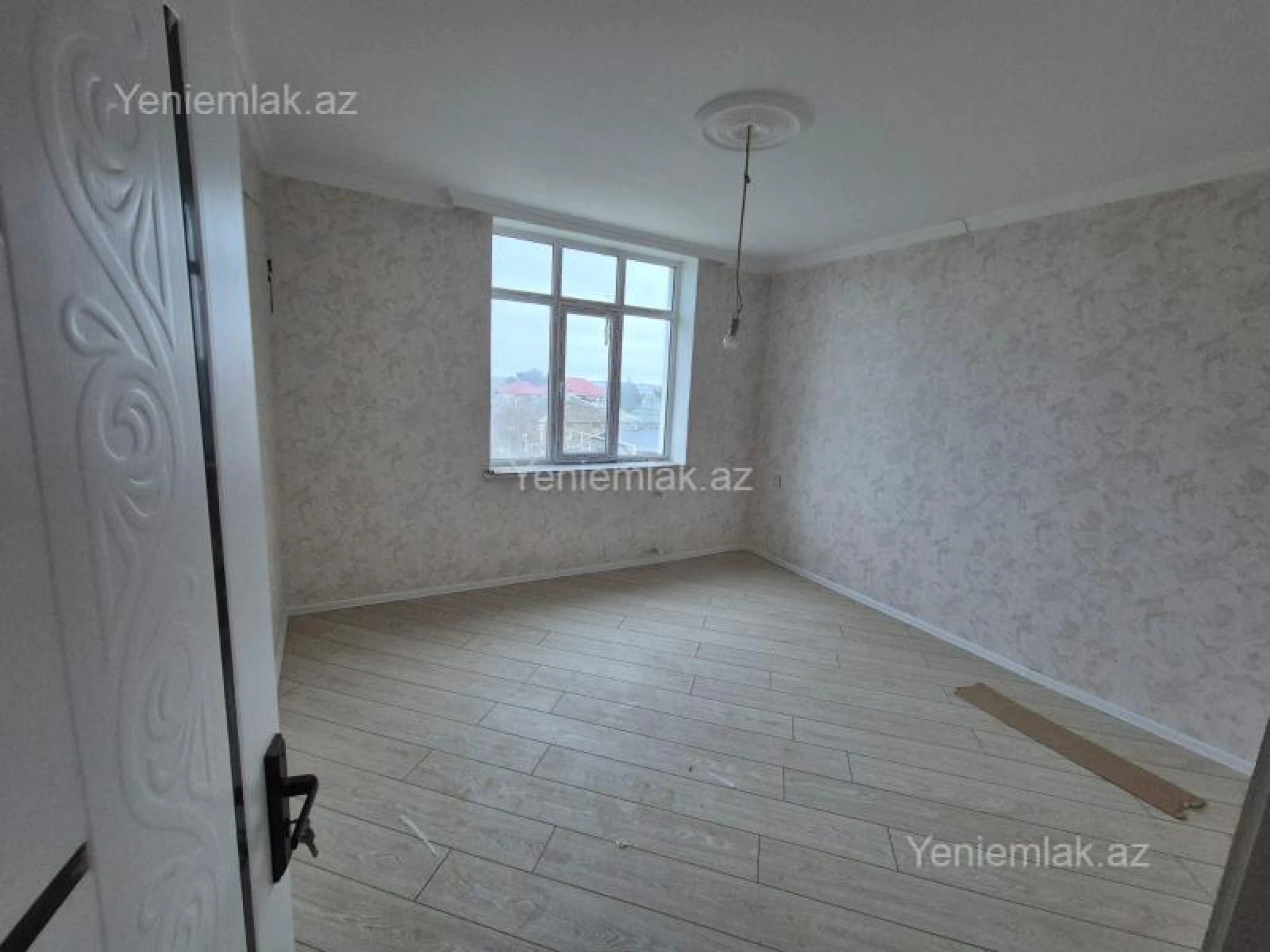Satılır 4 otaqlı həyət evi 150 m²