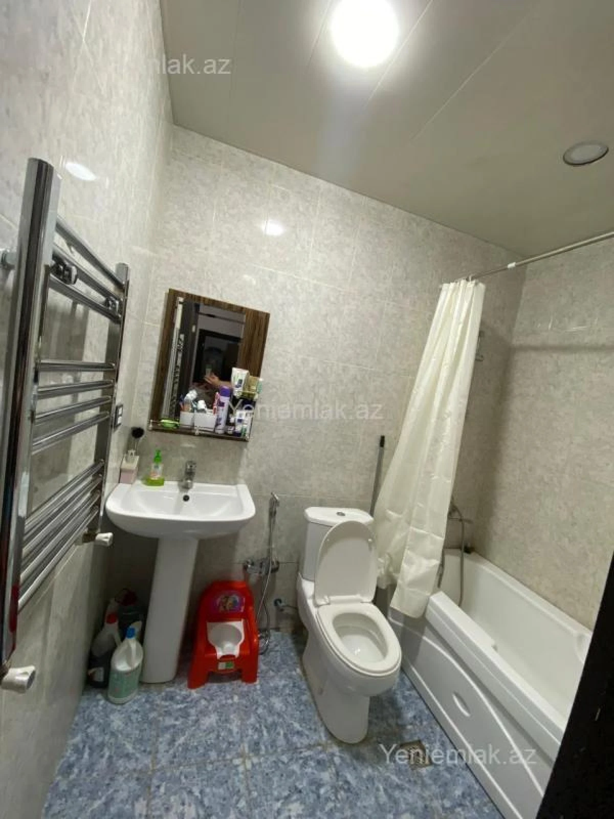 Satılır 3 otaqlı yeni tikili 78 m²